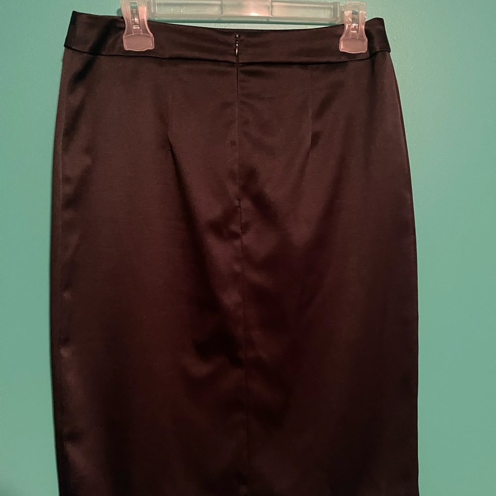 🛑Black Fitted Pencil Skirt🛑 - Picture 7 of 7
